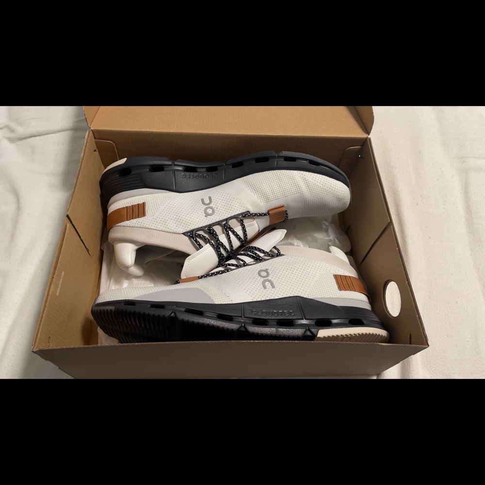 On Running CloudNova White / Pecan Tennis Shoes - Mens Size 13 - New w/ Box